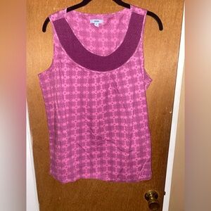 Izod Pink Sleeveless Tank Top with Geometric Pattern